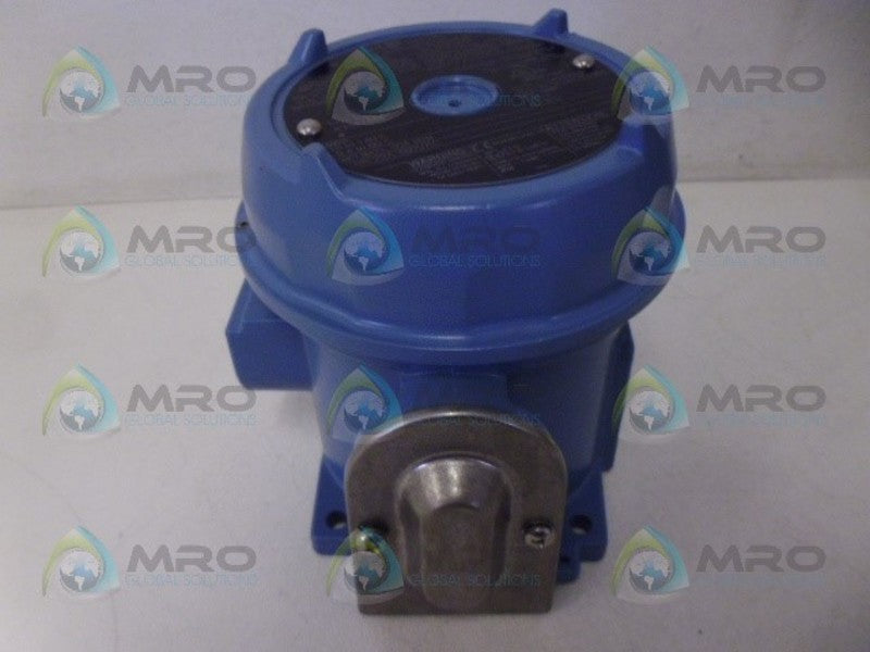 UNITED ELECTRIC B121-13272 TEMPERATURE SWITCH *NEW NO BOX*