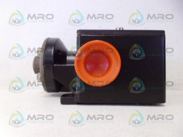 ASHCROFT B424B PRESSURE SWITCH 100 PSI *NEW IN BOX*