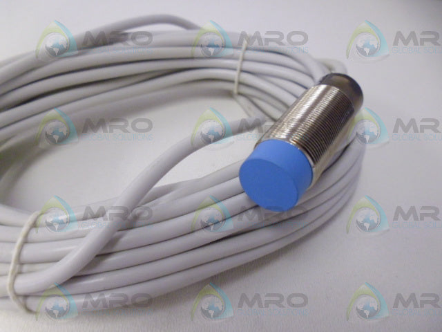 SICK IM18-08NNS-ZWD PROXIMITY SENSOR *NEW NO BOX*