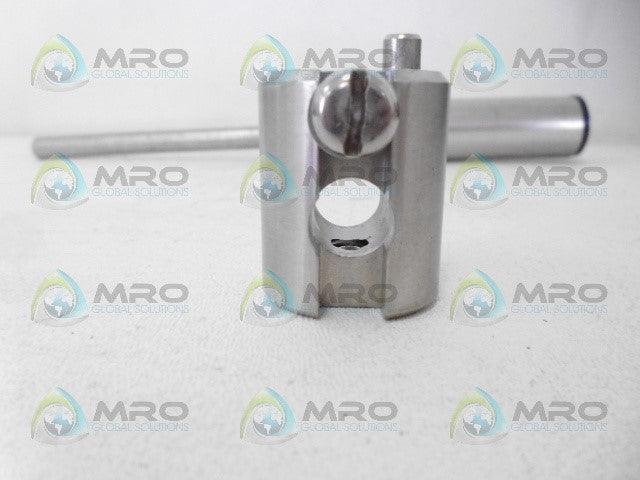 CROUSE-HINDS AFAK1 OPERATING ARM ASSMBLY *NEW IN BOX*
