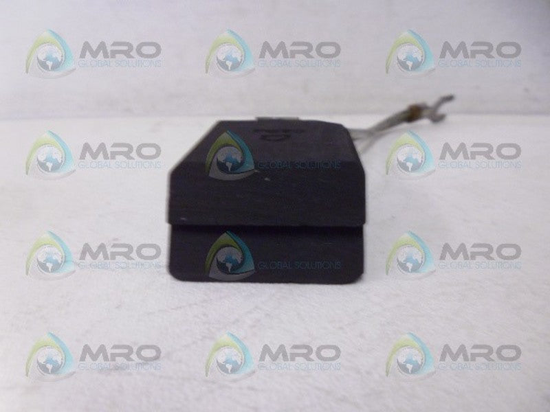 INDUSTRIAL MRO P873 CARBON BRUSH *NEW NO BOX*