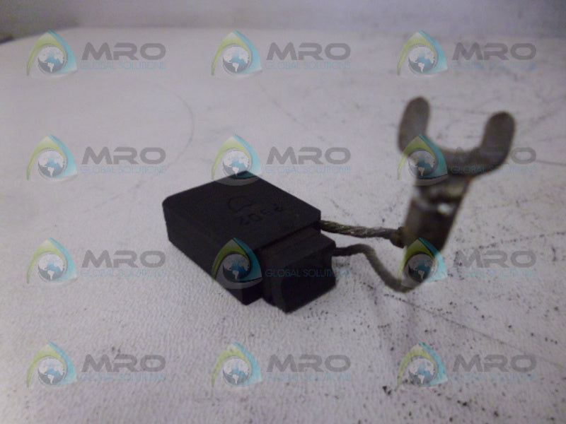 INDUSTRIAL MRO P902 CARBON BRUSH *NEW NO BOX*