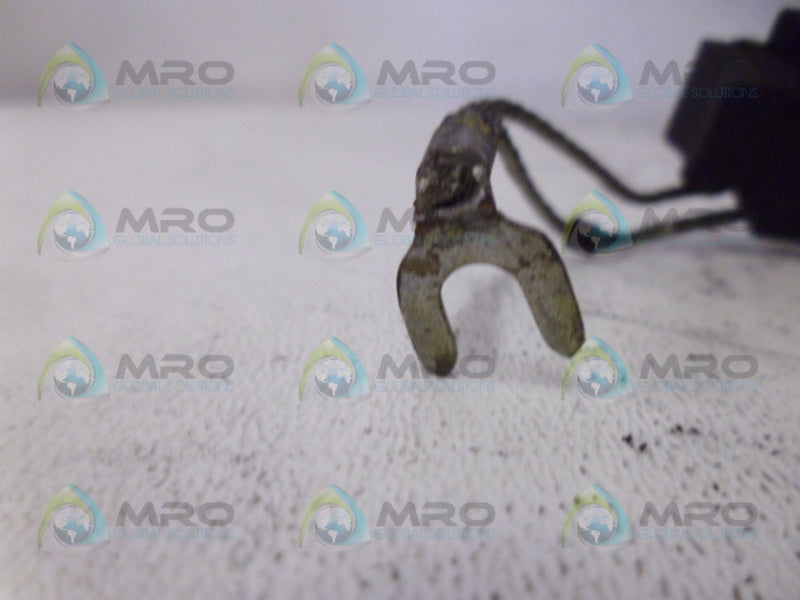 INDUSTRIAL MRO P902 CARBON BRUSH *NEW NO BOX*