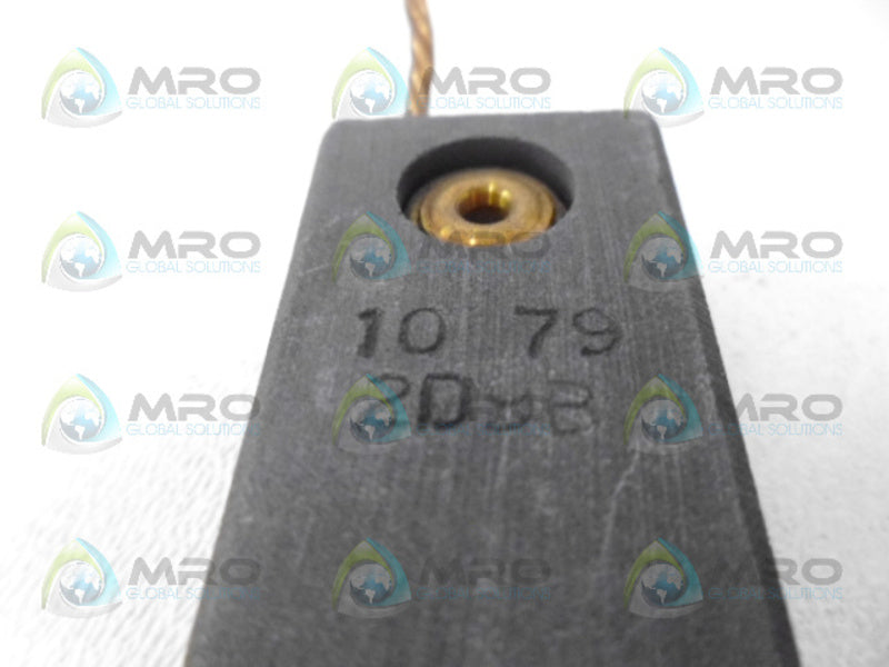 INDUSTRIAL MRO 10792D9B CARBON BRUSH *NEW NO BOX*