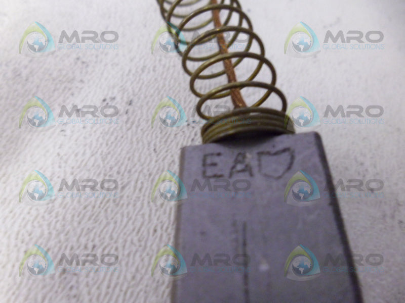 INDUSTRIAL MRO 1079EA CARBON BRUSH *NEW NO BOX*