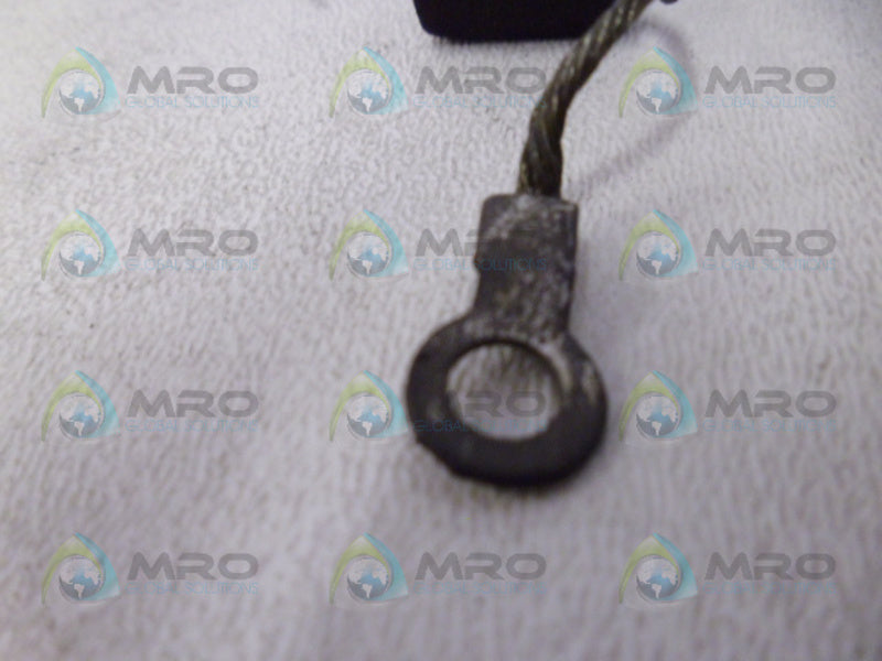 INDUSTRIAL MRO RE8305AAA CARBON BRUSH *NEW NO BOX*