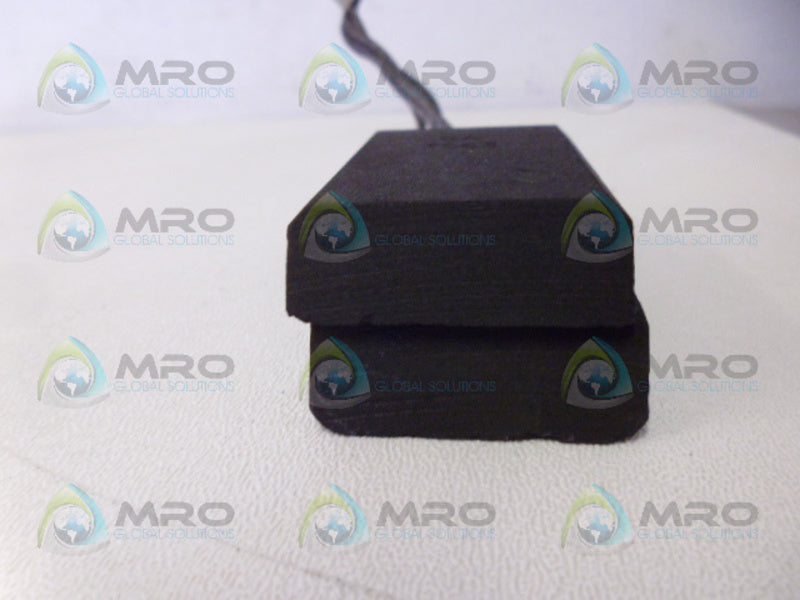 INDUSTRIAL MRO OA T563 CARBON BRUSH *NEW NO BOX*