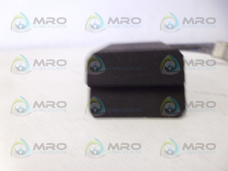 INDUSTRIAL MRO MW T563 CARBON BRUSH *NEW NO BOX*