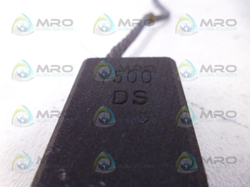 INDUSTRIAL MRO DS T500 CARBON BRUSH *NEW NO BOX*