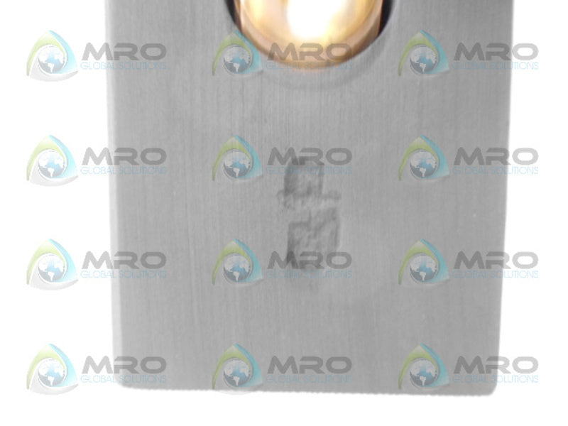 INDUSTRIAL MRO CL1182 CARBON BRUSH *NEW NO BOX*