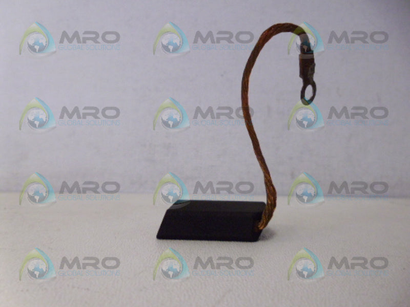 INDUSTRIAL MRO DB 584 CARBON BRUSH *NEW NO BOX*