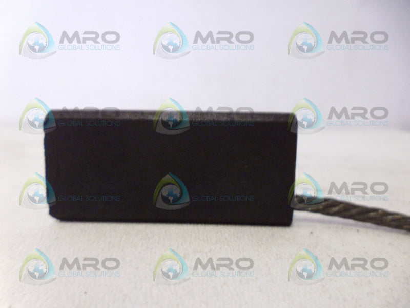 INDUSTRIAL MRO AY T500 CARBON BRUSH *NEW NO BOX*