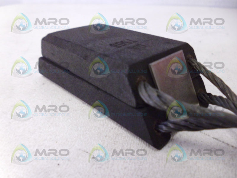 INDUSTRIAL MRO SA T563 CARBON BRUSH *NEW NO BOX*