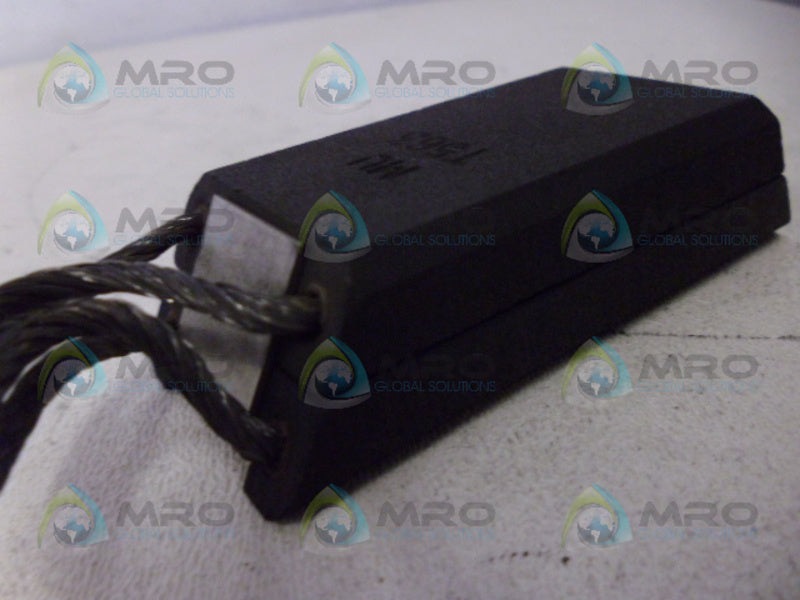 INDUSTRIAL MRO MU T563 CARBON BRUSH *NEW NO BOX*