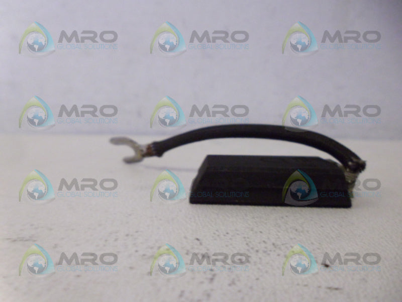 INDUSTRIAL MRO P251B CARBON BRUSH *NEW NO BOX*