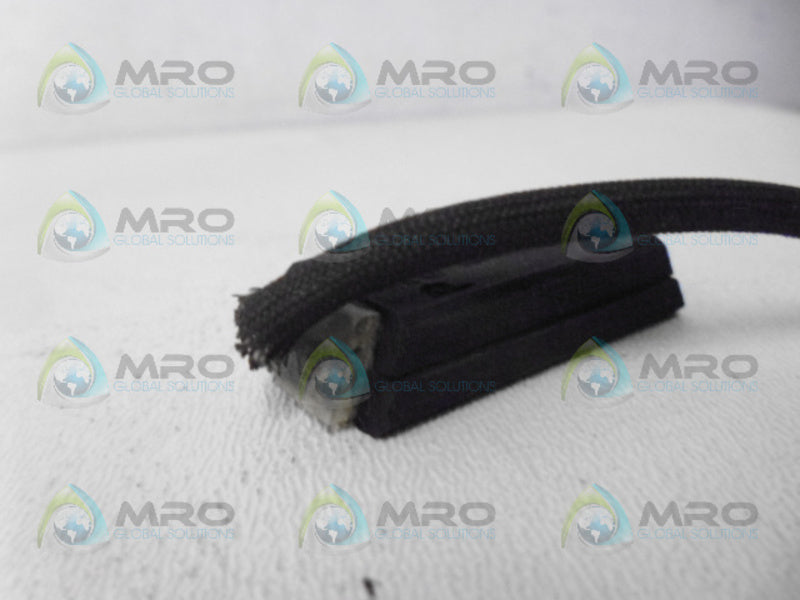 INDUSTRIAL MRO P251B CARBON BRUSH *NEW NO BOX*