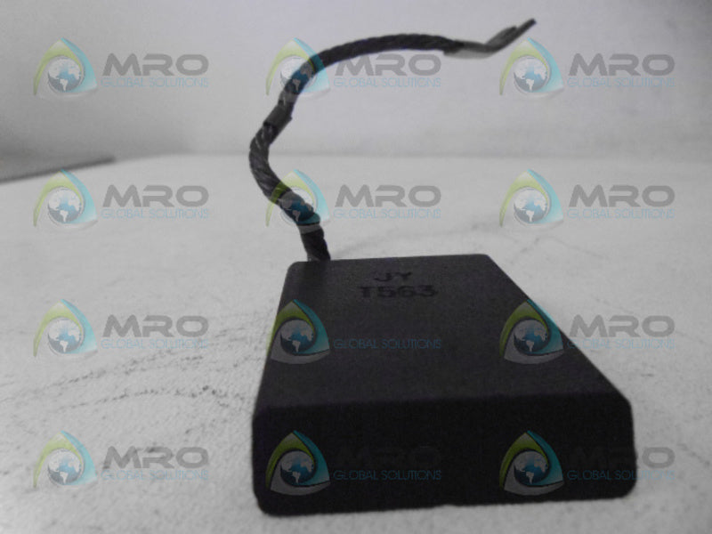 INDUSTRIAL MRO JY T563 CARBON BRUSH *NEW NO BOX*