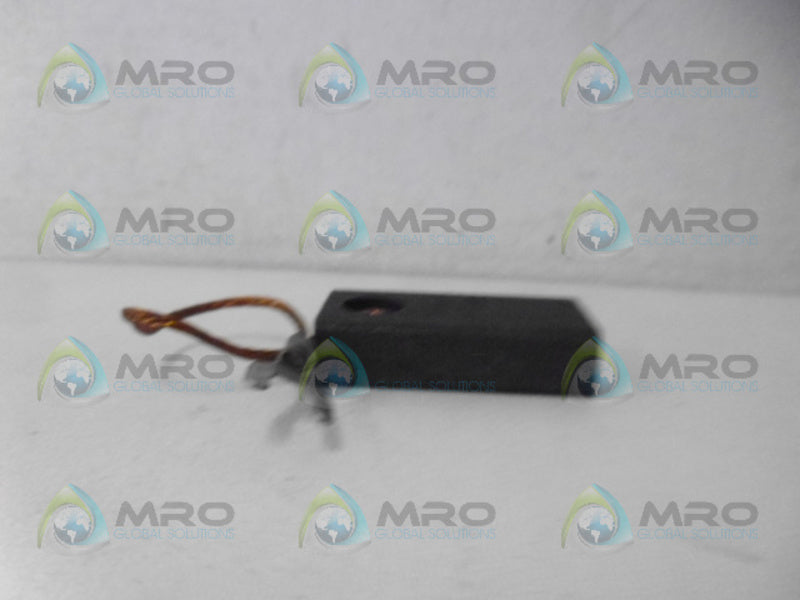 INDUSTRIAL MRO 2D9B 11-84 CARBON BRUSH *NEW NO BOX*