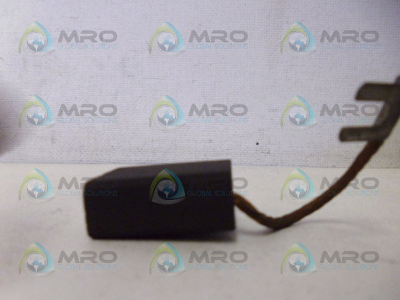 INDUSTRIAL MRO 2DBD 5 79 CARBON BRUSH *NEW NO BOX*