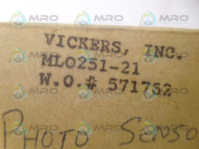 VICKERS MLO251-21 SENSOR *NEW IN BOX*