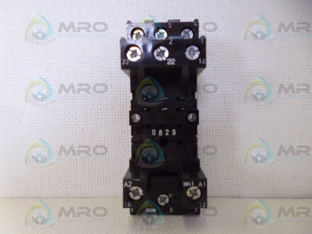 SIEMENS LZS PT78730 SOCKET *NEW NO BOX*