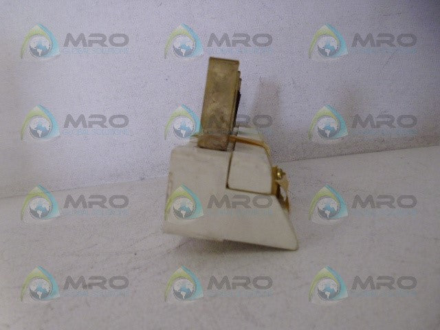 GENERAL ELECTRIC 601C-76P MOUNTING BASE ELECTRIC *USED*