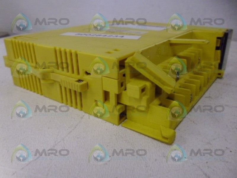 FANUC A03B-0807-C104 I/O MODULE (AS PICTURED) *NEW NO BOX*