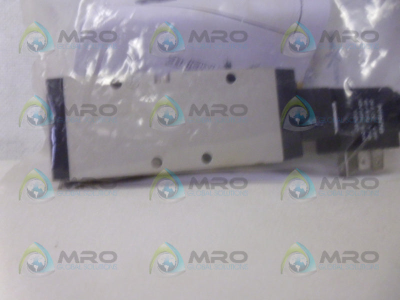 PARKER P2LBX512ESNDDB49 VALVE *NEW IN FACTORY BAG*
