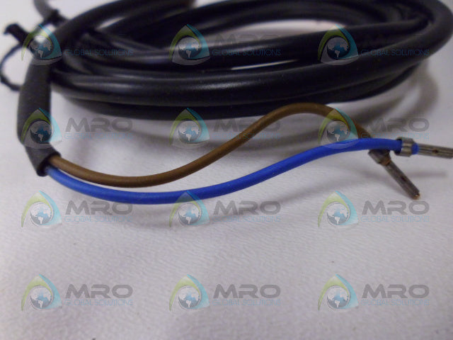 IFM EFECTOR II-2015-ABOA INDUCTIVE PROXIMITY SENSOR *NEW IN BOX*