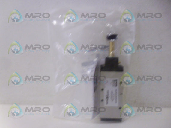 PARKER P2LBX512ESNDDN CONTROL VALVE *NEW IN BOX*