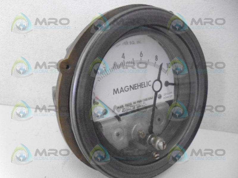 DWYER 2210-HP PRESSURE GAUGE 0-10PSI *NEW NO BOX*