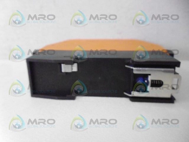 IFM EFECTOR SR0150 CONTROL MONITOR *NEW NO BOX*