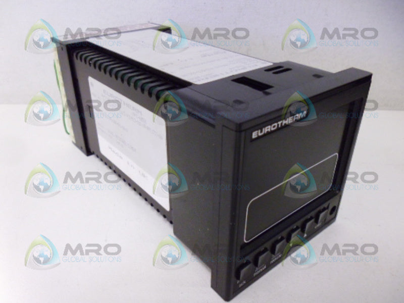 EUROTHERM 820-133-273-199-612-412-512-000-09-99-00 CONTROLLER NSNP