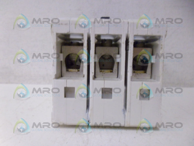 SIEMENS NGB3B045 CIRCUIT BREAKER 3P 45A *USED*