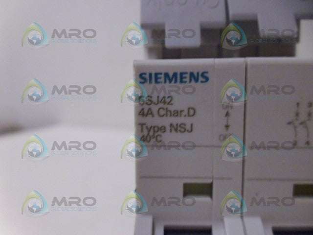 SIEMENS 5SJ4204-8HG42 CIRCUIT BREAKER 4A *NEW NO BOX*