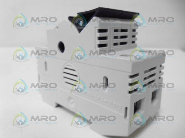 SIEMENS 3NW7-5230-HG CIRCUIT BREAKER 2P 30A *NEW NO BOX*