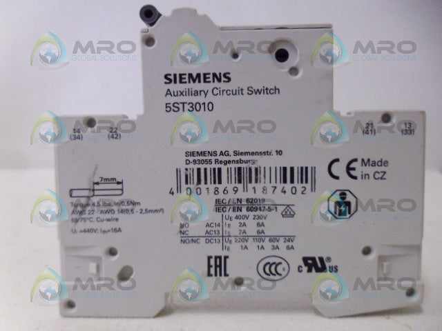 SIEMENS 5ST3010 *NEW NO BOX*