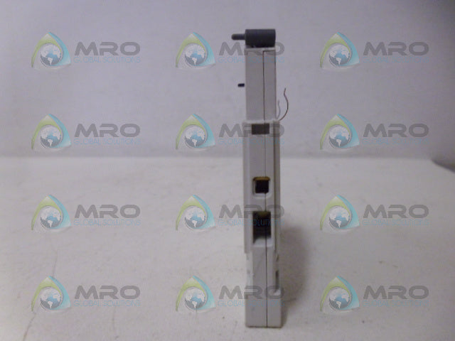 SIEMENS 5ST3010 *NEW NO BOX*
