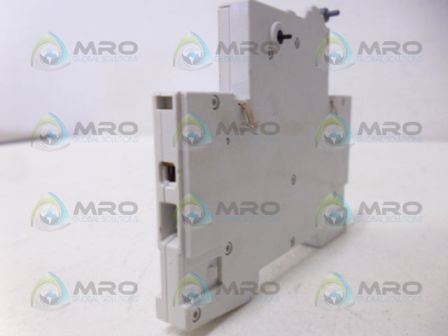 SIEMENS 5ST3010 *NEW NO BOX*