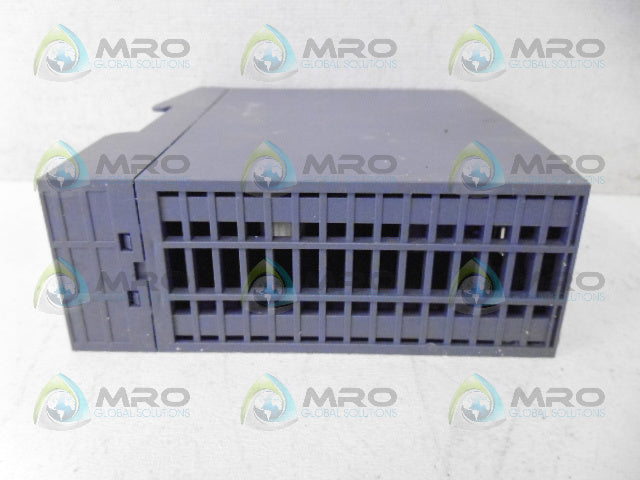 SIEMENS 6GK5208-0BA00-2AB2 MODULE *NEW NO BOX*