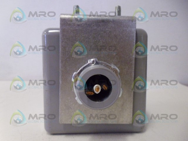 SIEMENS TPS3A03050 SURGE PROTECTIVE DEVICE *USED*