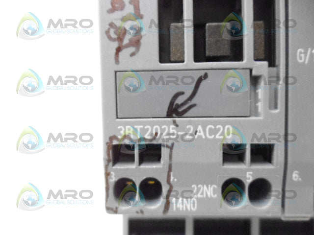 SIEMENS 3RT2025-2AC20 CONTACTOR *NEW NO BOX*