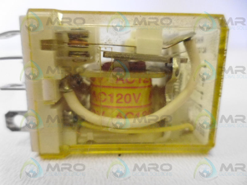 IDEC RH3B-UL RELAY 120VAC *NEW NO BOX*