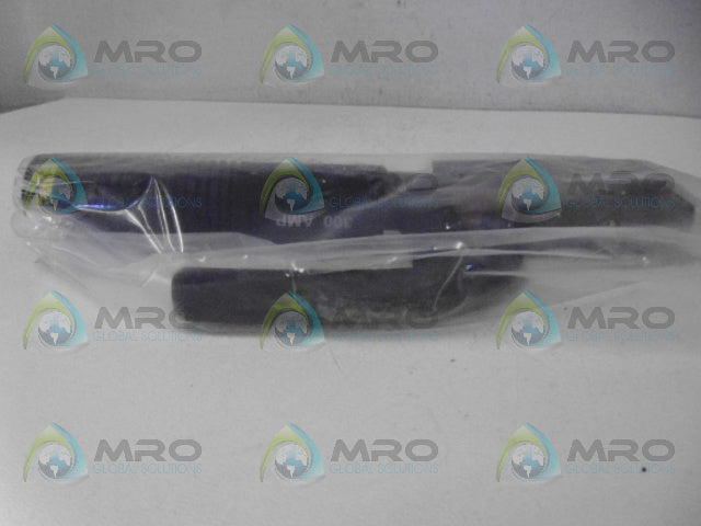 TECHNIWELD EHT300 ELECTRODE HOLDER *NEW IN BOX*