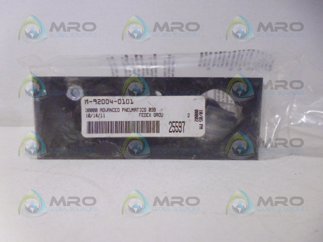 MAC M-92004-0101  VALVE MANIFOLD *NEW IN FACTORY BAG*