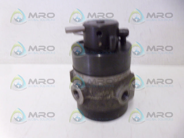 BURTON 04-976193-10 VALVE *NEW NO BOX*
