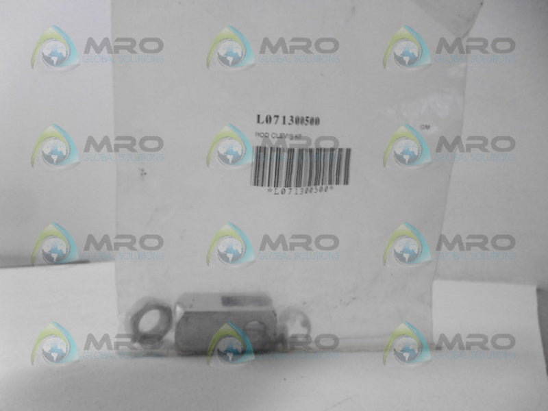 PARKER L071300500 ROD CLEVIS KIT *NEW IN FACTORY BAG*