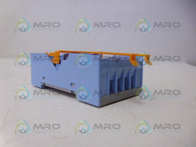 RELECO S2-B SOCKET *NEW NO BOX*
