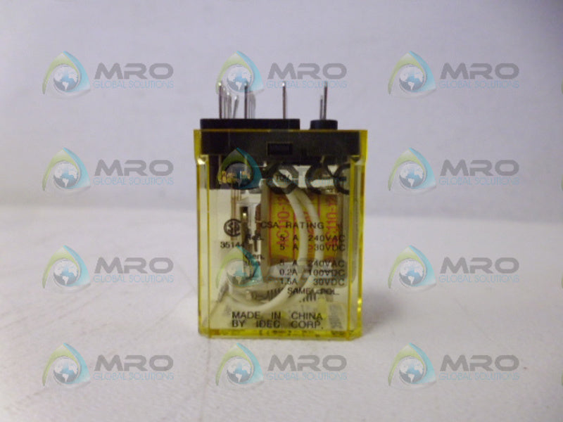 IDEC RY4S-U RELAY 110-120VAC * NEW NO BOX *