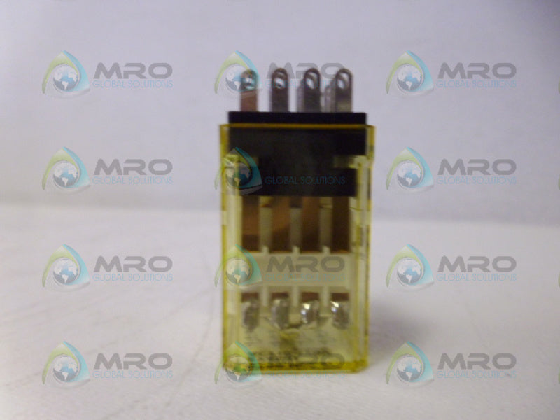 IDEC RY4S-U RELAY 110-120VAC * NEW NO BOX *